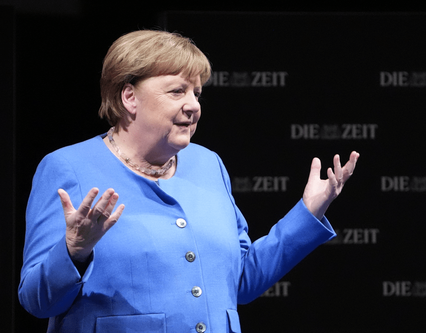 AfD-Aufstieg „nicht meine Verantwortung“, meint Merkel