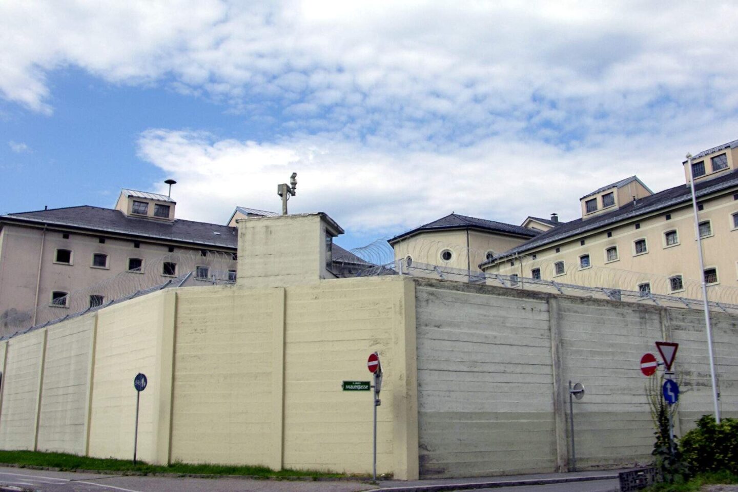 5345 Deutschkurse für Häftlinge – auf Kosten der Steuerzahler