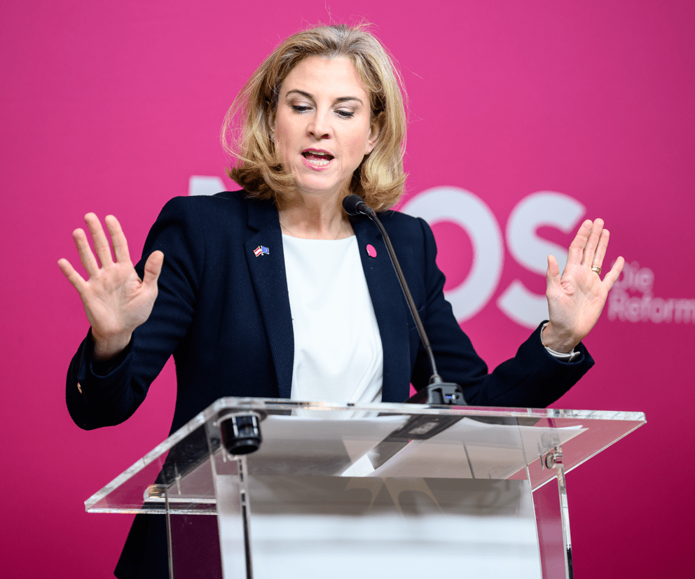 Verurteilt wegen Dirty Campaigning – jetzt NEOS-Klubdirektor!