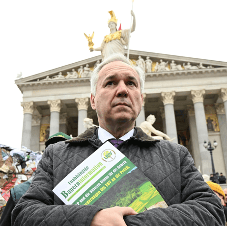 Nach Razzia: Ermittlungen gegen Mitarbeiter von Rosenkranz