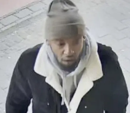 Juwelier angeschossen – Polizeifahndung mit diesem Foto