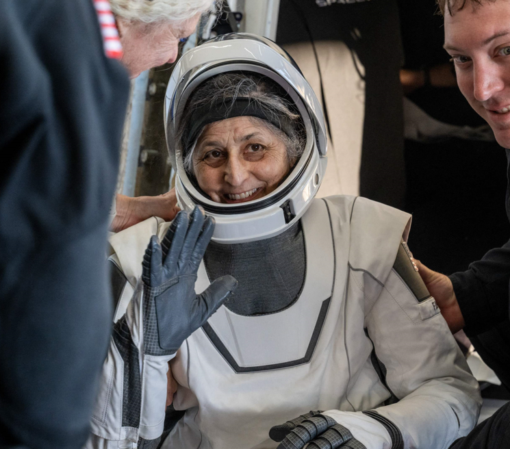 Gerettet! Im All gestrandete Astronauten wieder auf der Erde