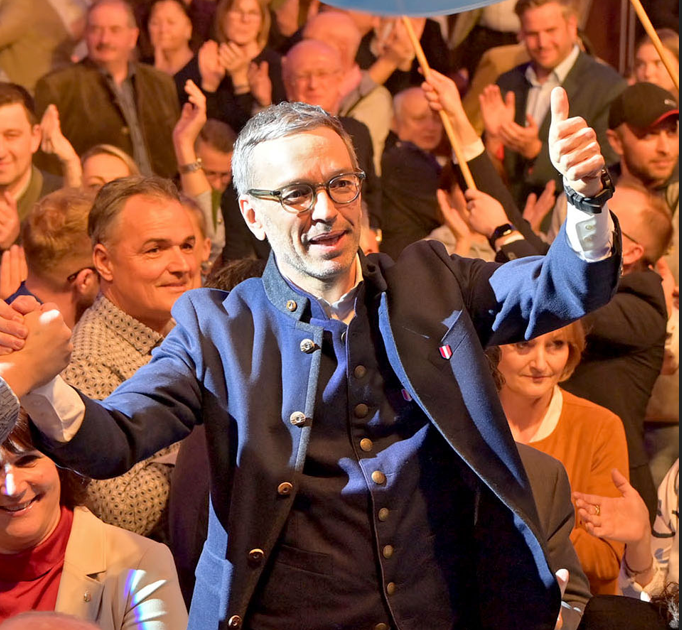 Kickl zum Aschermittwoch: „Dreier-Koalition fliegt in die Luft“