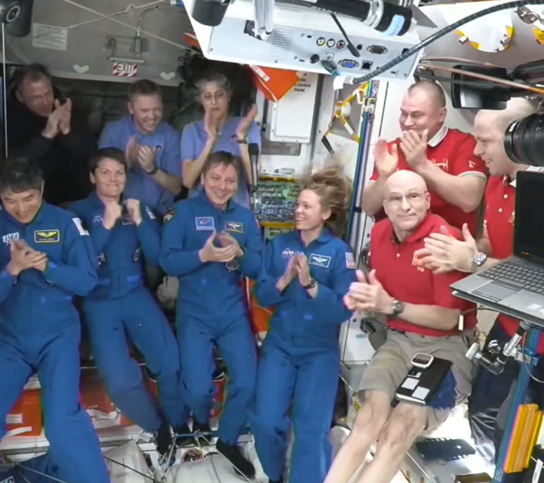 Rettungsmission: SpaceX bei gestrandeten Astronauten!