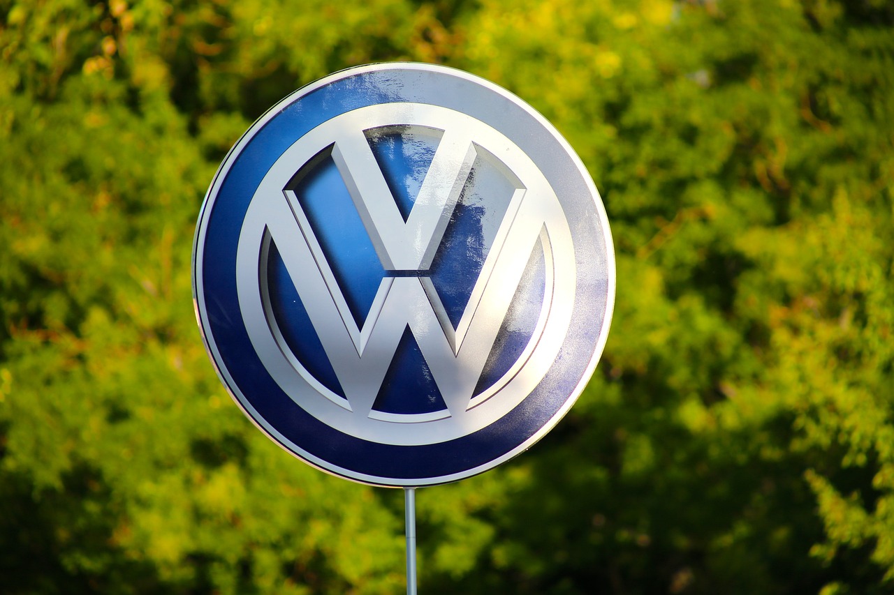 „Neu diskutieren“: VW stellt Verbrenner-Aus 2035 infrage