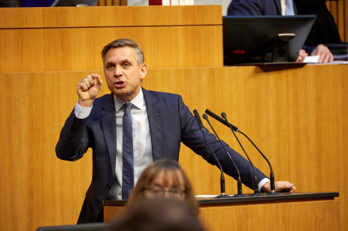 ÖVP-Minister macht Druck: Alpen sollen Batterie Europas werden