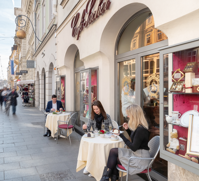Kein Gewinn möglich: Café Sacher sperrt zu!