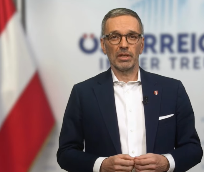 „Liebe Marine“: Kickl schickt Solidaritäts-Video an Le Pen