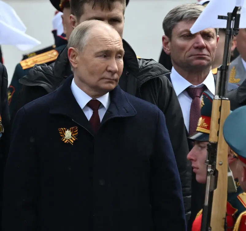 Für Sieges-Parade: Putin kündigt nächste Waffenruhe an