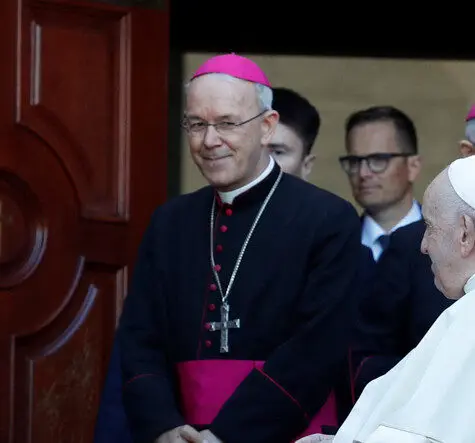 Warnt vor „Invasion der Muslime“: Viele wollen Schneider als Papst