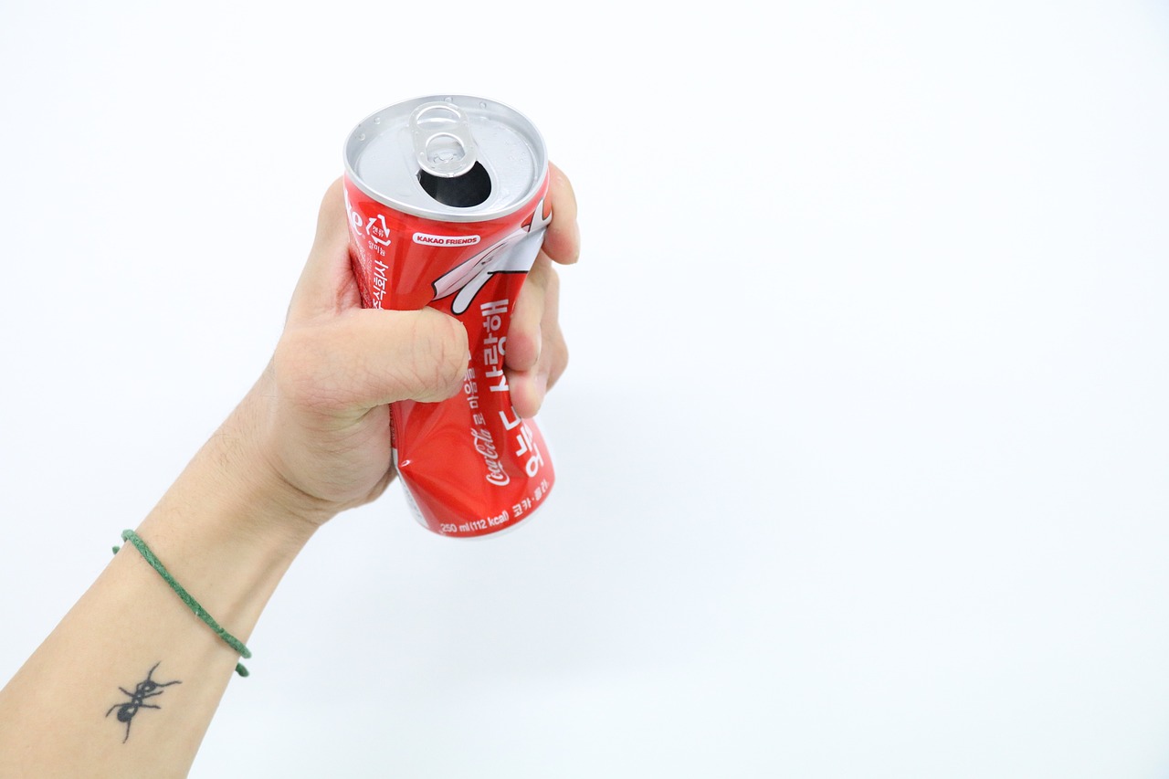 Ureinwohnern Cola-Dose gebracht: Amerikaner verhaftet