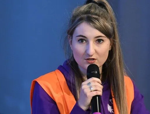 Klimakleberin wünscht sich Protestgruppe, „die alles anzündet“