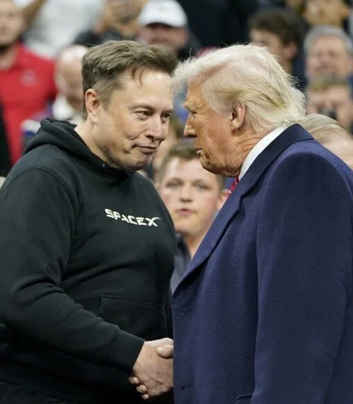 Trump lästert über Parteigründung von Musk: „Lächerlich“