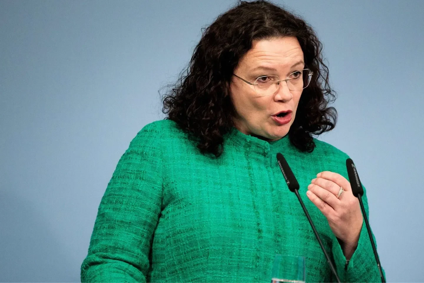 Bürgergeld-Infos nur noch auf Deutsch: Nahles sorgt für Wirbel