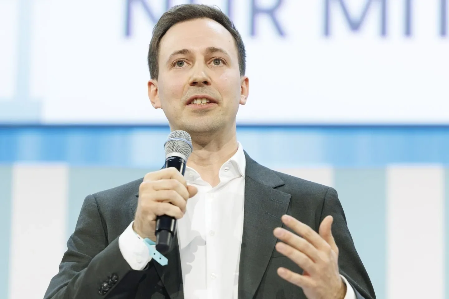 ÖVP kontert Budget-Kritik: FPÖ und Grüne betreiben „österreichfeindliche Politik“