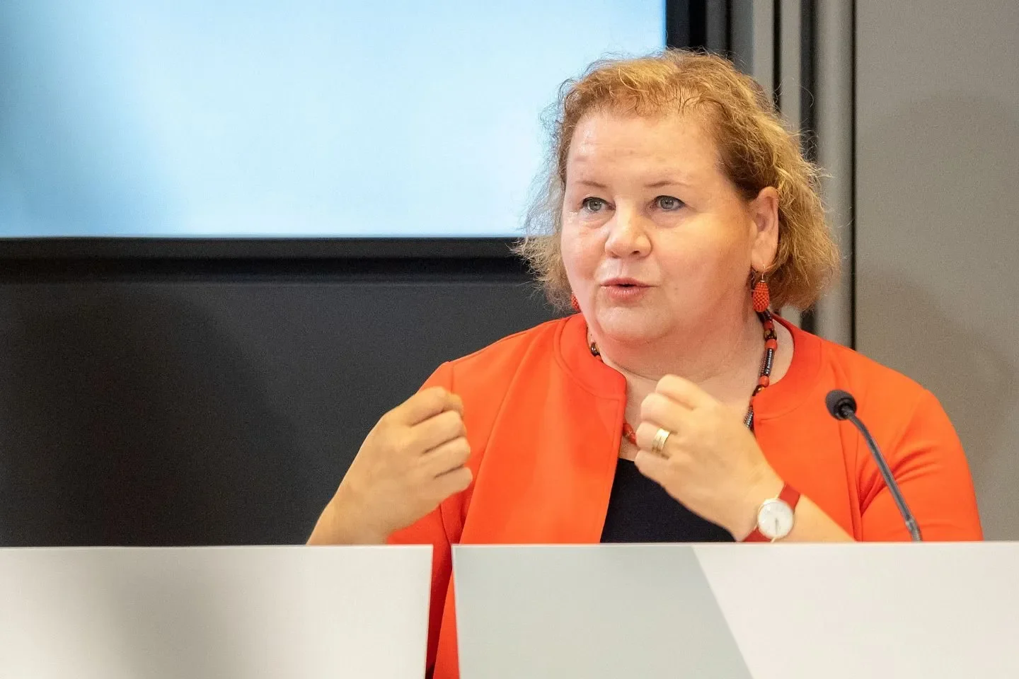 Sex-Tipps unterm Christbaum: Ministerin Schumanns Orgasmus-Post sorgt für mächtig Wirbel