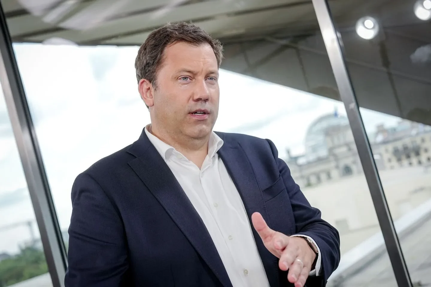Vizekanzler Klingbeil: „Ein AfD-Verbot ist eine Option“