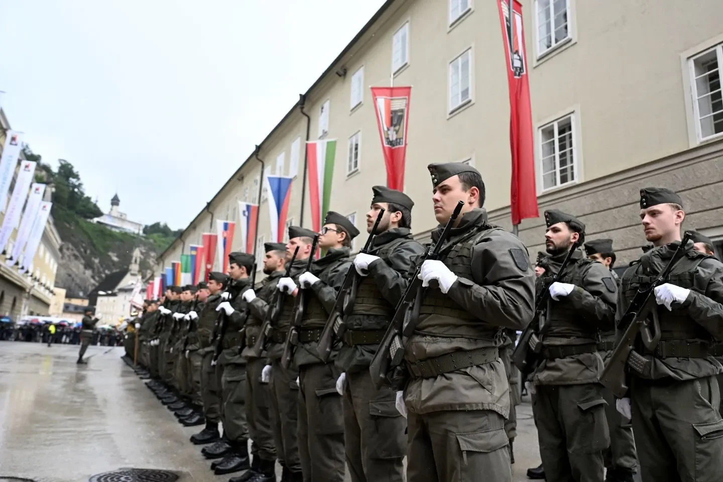 233 Beschwerden, kaum Offiziere: Das Bundesheer im Stresstest