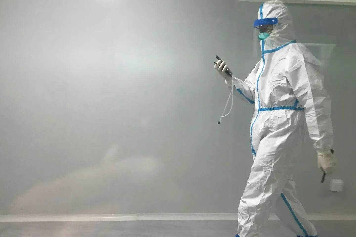 Neues Virus aus China sorgt für Wirbel – und die Maßnahmen dagegen für mächtig Gegenwind!