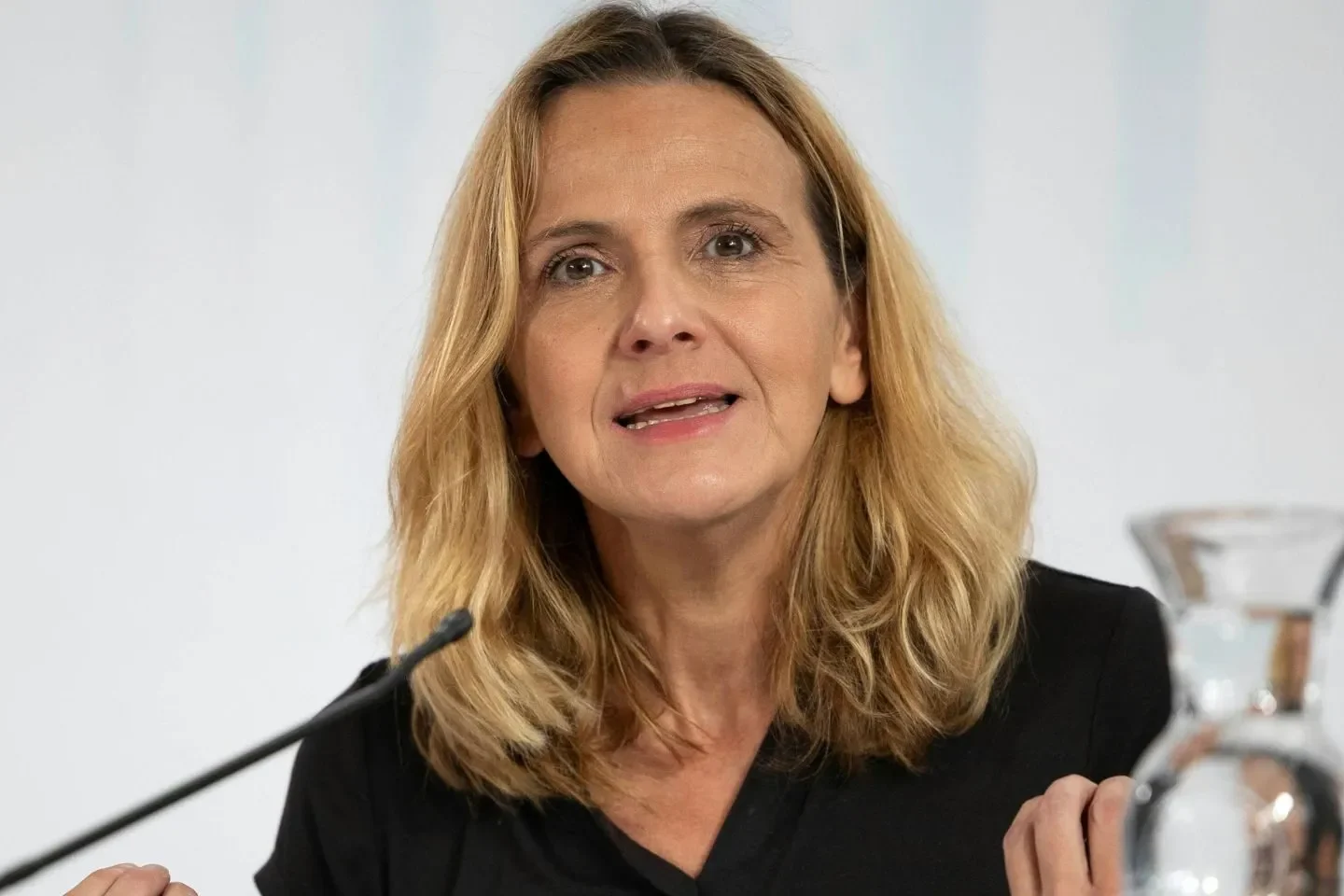 FPÖ greift NEOS frontal an: „Pensionsraub und Gefahr für den sozialen Frieden“