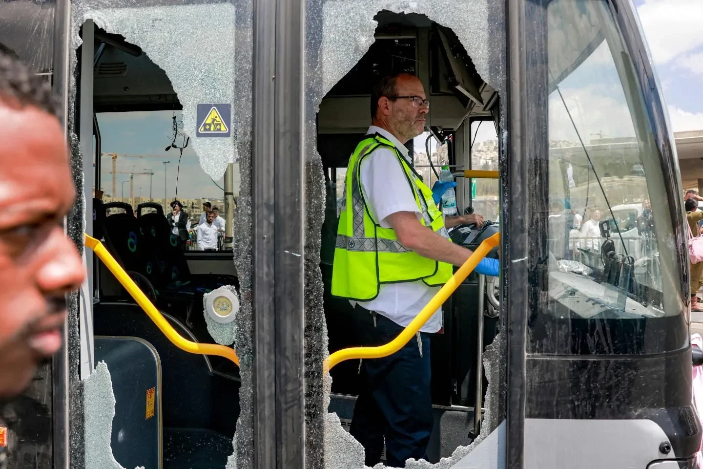 Terror in Jerusalem: Angriff auf Bus fordert mindestens sechs Tote