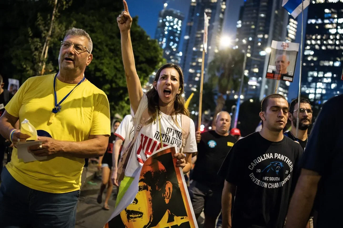 Israel in Aufruhr: Massenproteste gegen Netanjahu und Offensive in Gaza