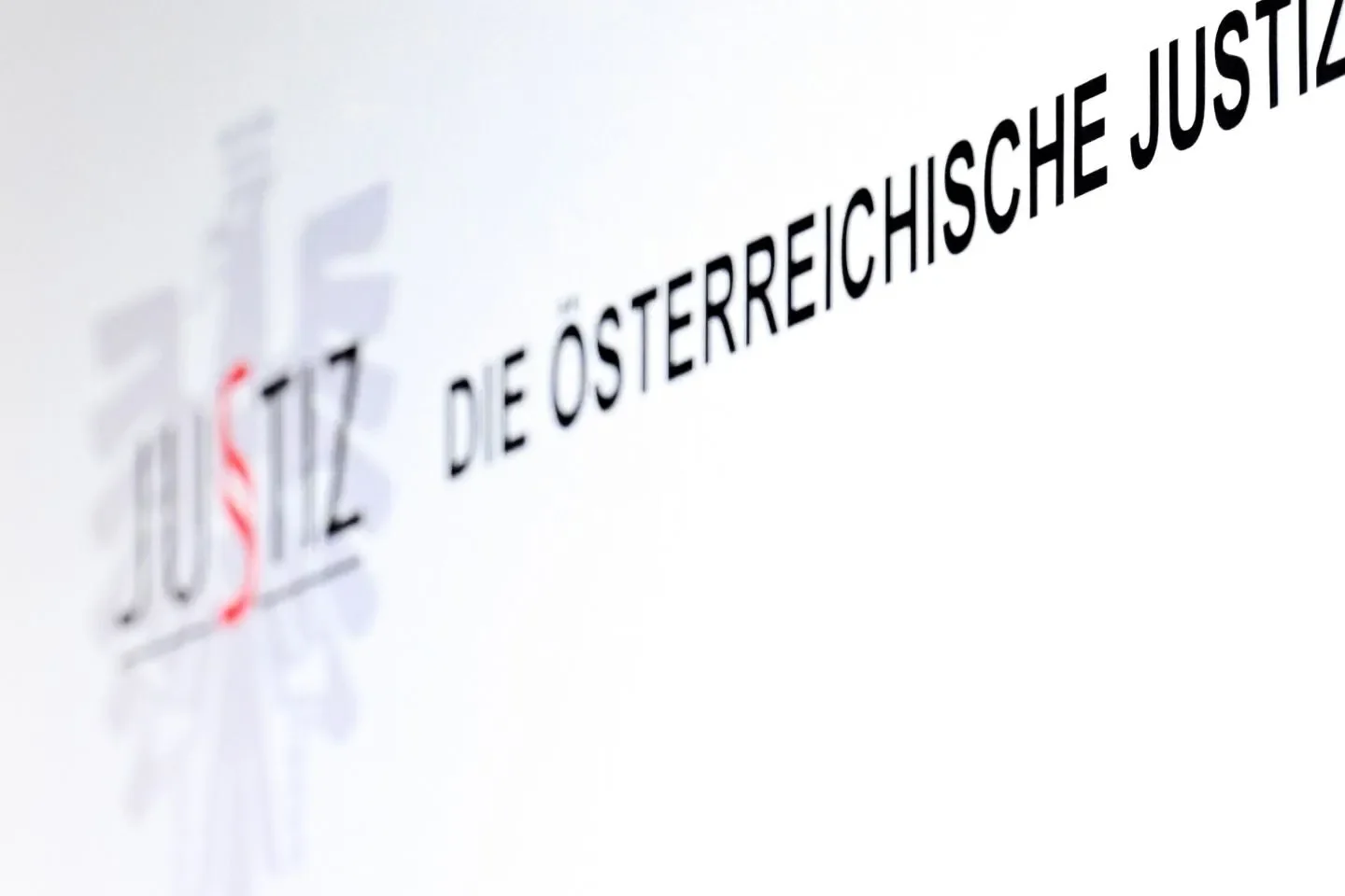 Luxusleben trotz Pleite: Wiener Immobilien-Boss angeklagt!