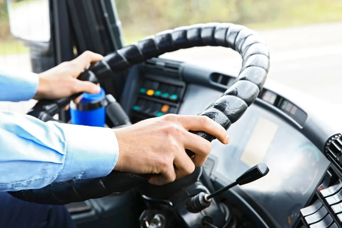Afghanen würgen Busfahrer in Kärnten: FPÖ fordert Konsequenzen