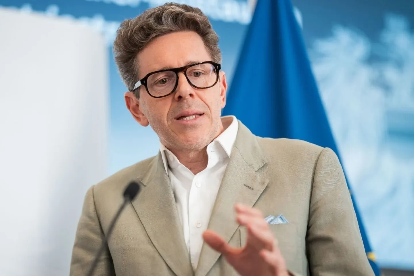 Harald Mahrer tritt als Präsident der Nationalbank zurück