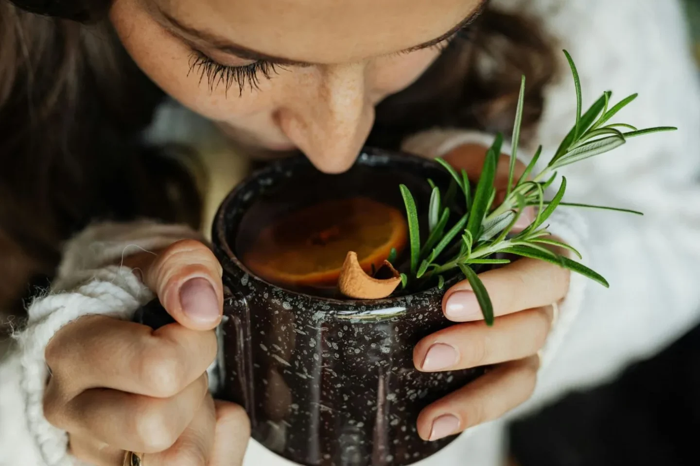 Die 10 besten Heißgetränke für den Winter – mit und ohne Alkohol