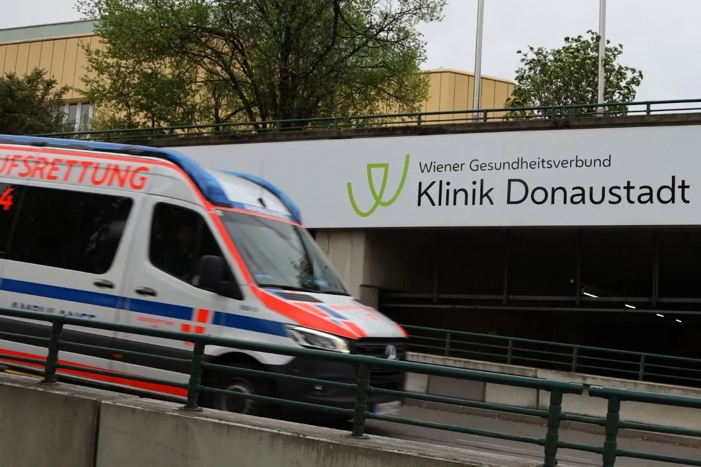 Spitäler schickten sie weg: Junge Mutter (25) verliert Bein