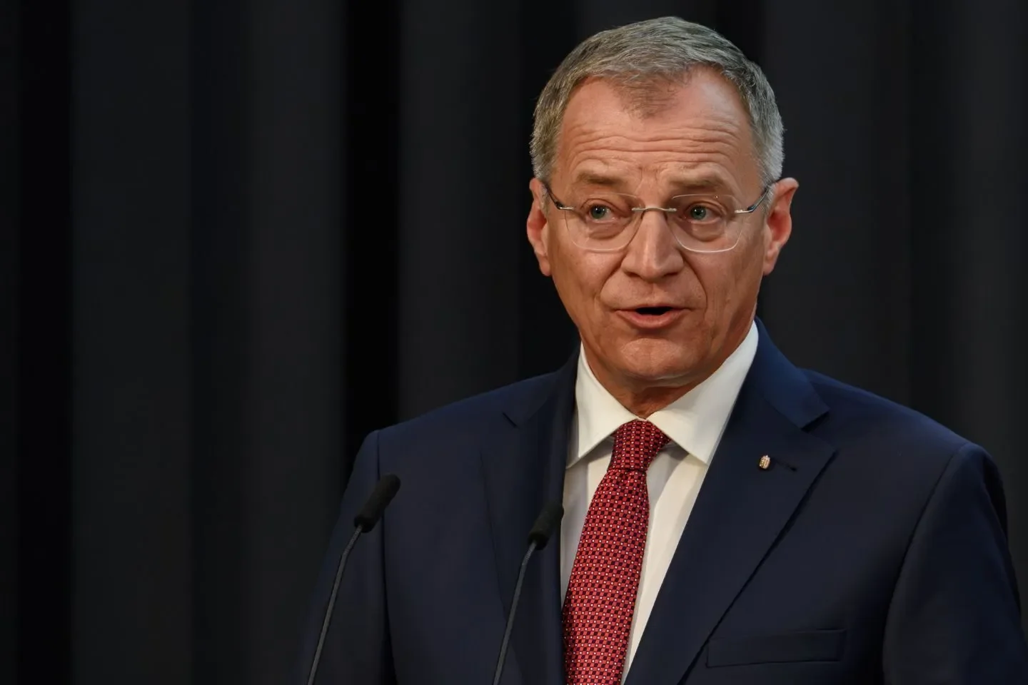 99,6 Prozent: Stelzer mit Traumergebnis wiedergewählt – und schießt gegen FPÖ