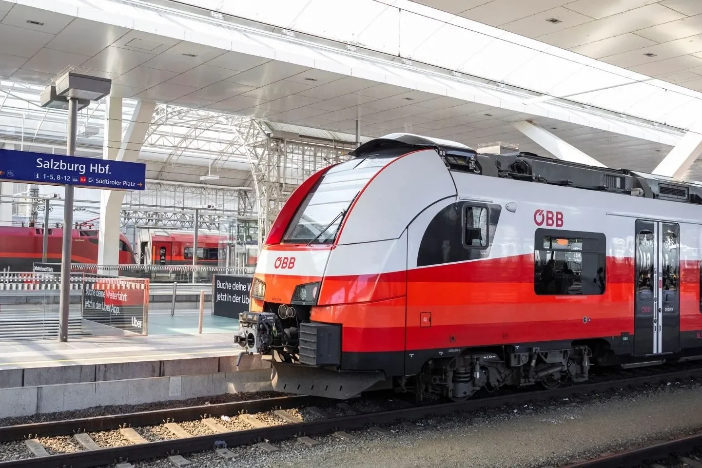 Riesen-Alarm am Salzburger Hauptbahnhof! Mann kündigt Geiselnahme im Zug an