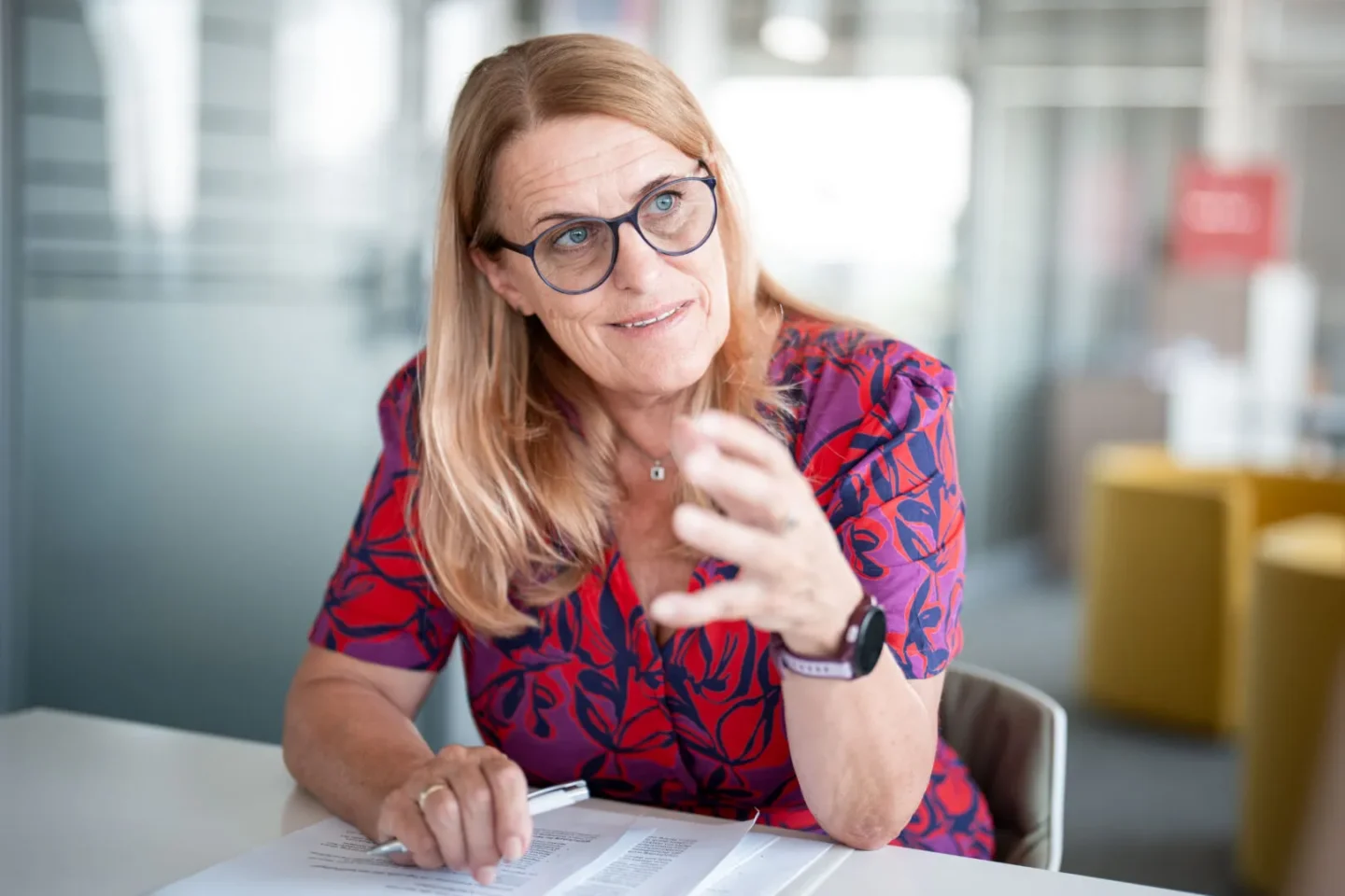 Wer ist Ulrike Königsberger-Ludwig? Eine Staatssekretärin mit einem rund 18.000€ Monatsgehalt