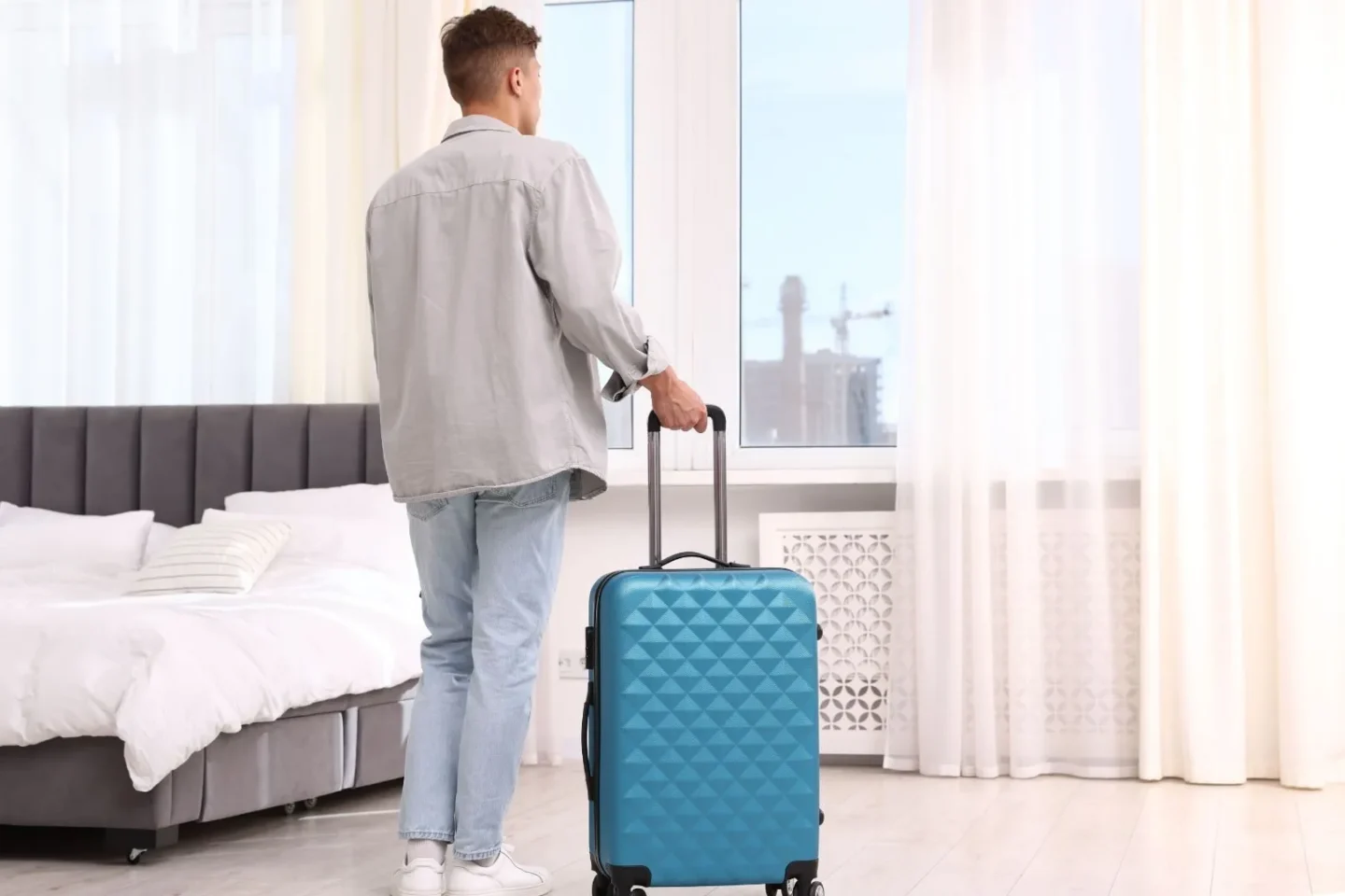 Teuerung drückt aufs Urlaubsbudget: Jeder Zweite kürzt die Reisedauer