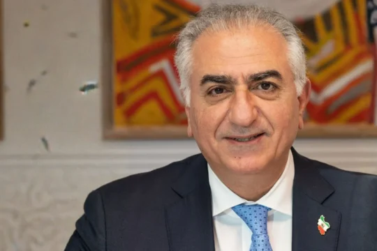 Crown_Prince_of_IRAN_Reza_PAHLAVI_EP-146067A_AR2_(cropped)