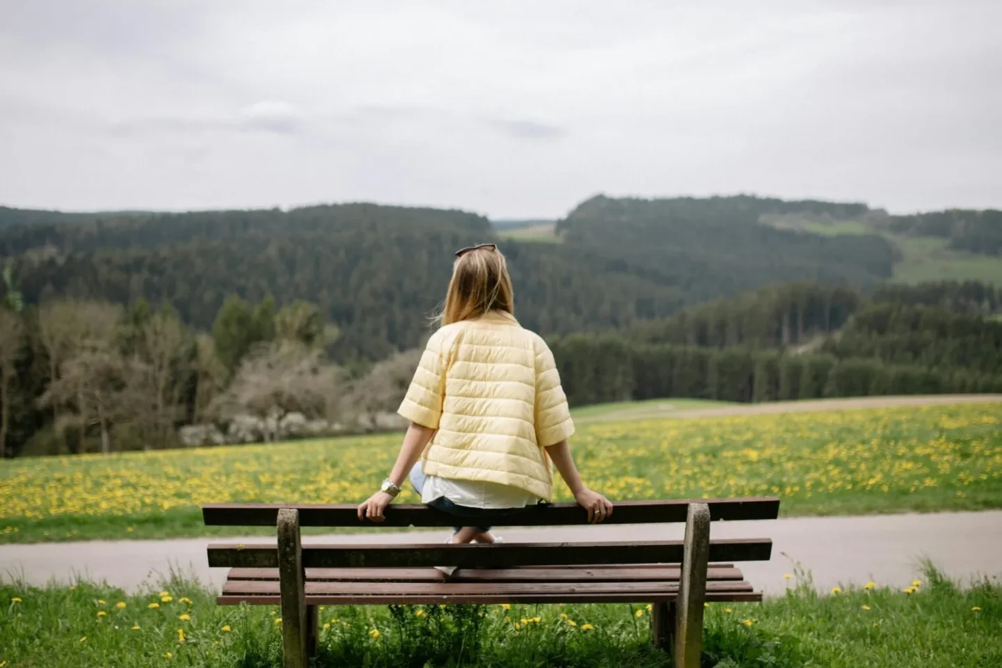 Warum der Frühling uns müde macht — obwohl er das Gegenteil verspricht