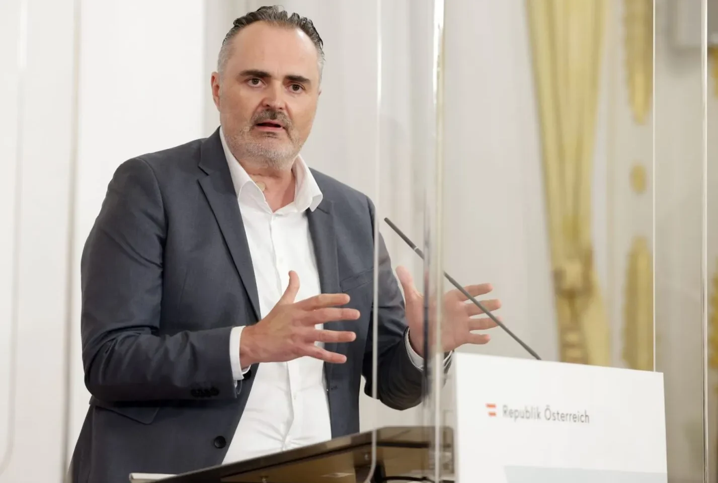 Doskozil meldet sich zurück: Bundesspitäler ja, Zentralisierung nein