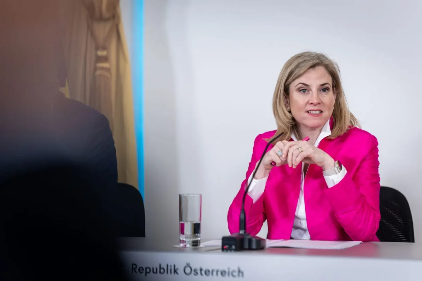 Meinl-Reisinger: Wehrdienstreform „in Sicht“ — aber keine Details