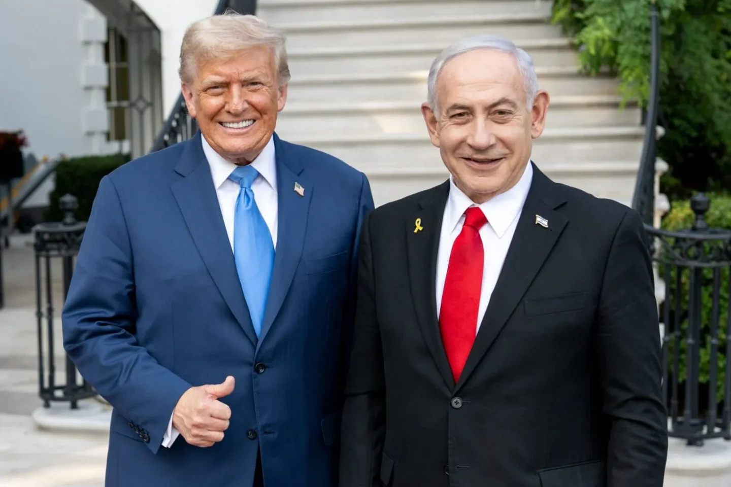 „Du wirst allein dastehen“: Trumps Warnung an Netanyahu — und was daraus wurde