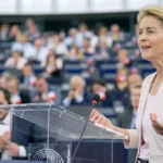 Von European Parliament from EU - Ursula von der Leyen presents her vision to MEPs, CC BY 2.0, https://commons.wikimedia.org/w/index.php?curid=80450556