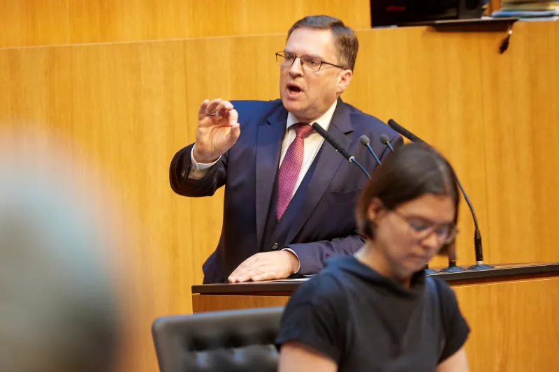 Verurteilt, aber nicht weg: Wöginger kandidiert wieder als ÖAAB-Chef