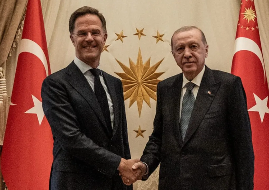 NATO-Gipfel in Ankara: Milliarden für die Ukraine, aber Trump bleibt unberechenbar