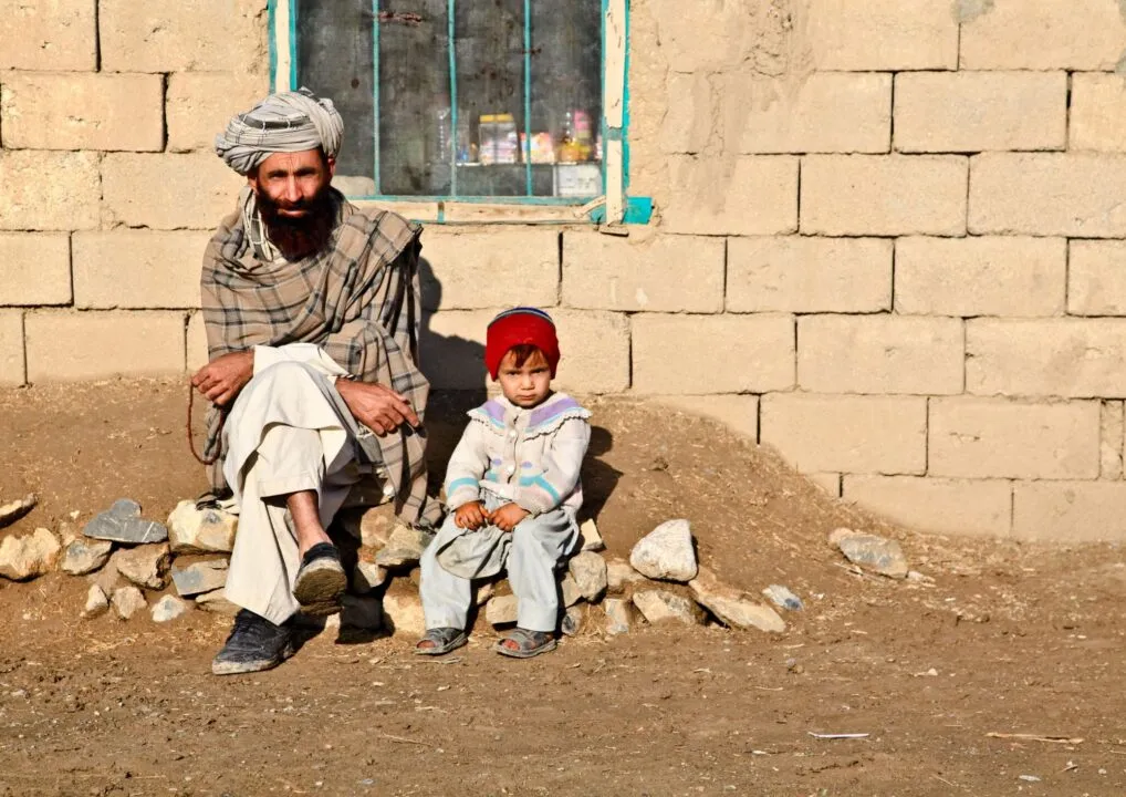 Fünf Jahre Taliban-Herrschaft: Hunger, Unterdrückung und „falscher“ Frieden