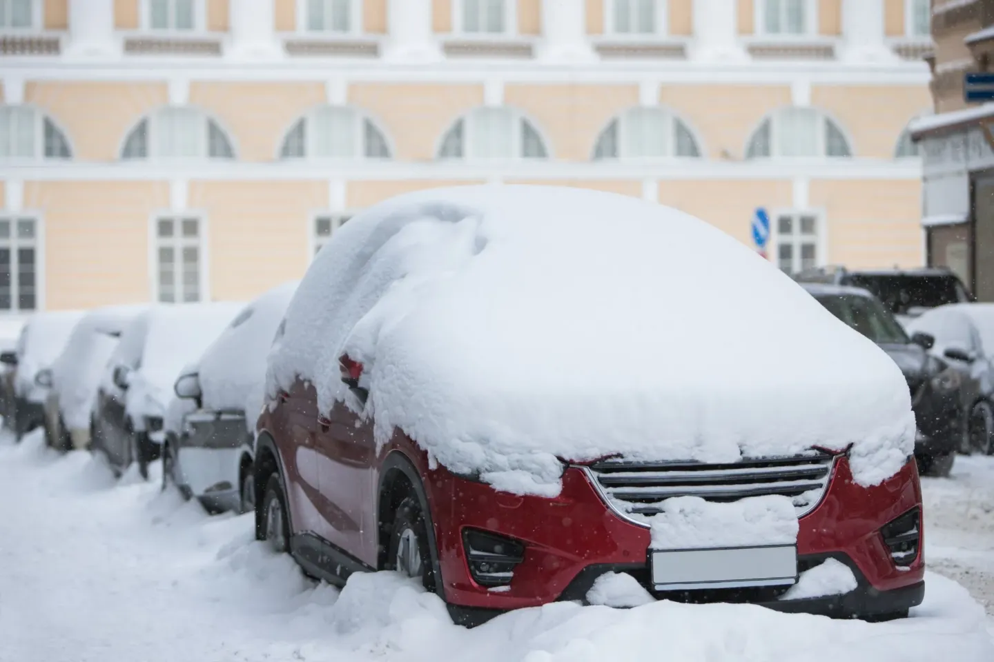 Nach wochenlanger Trockenheit: Italientief bringt Starkregen und bis zu 50 Zentimeter Schnee