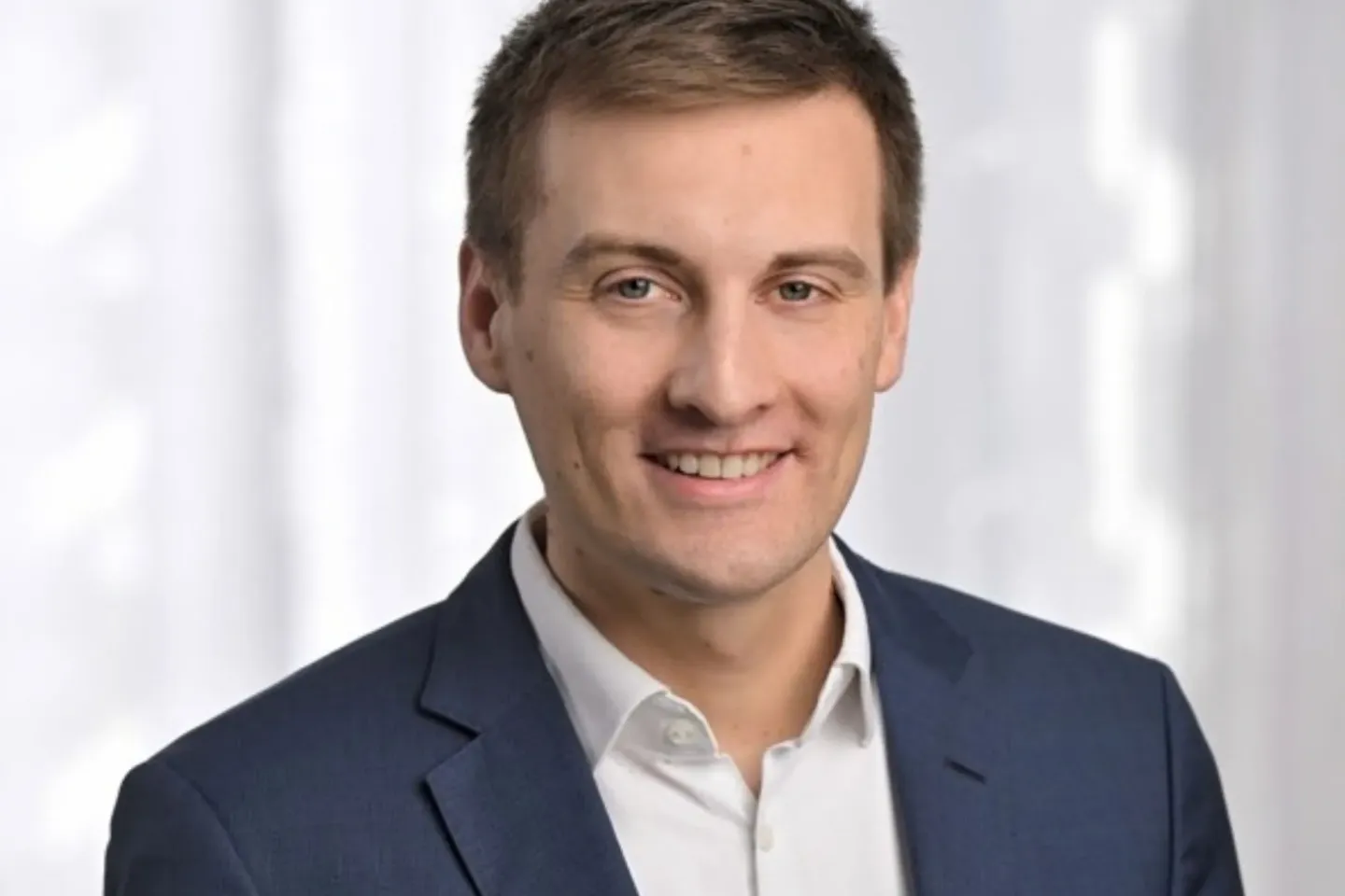 Hergovich will beim Babler-Machtkampf „nie mitgespielt“ haben – seine Chats erzählen etwas anderes